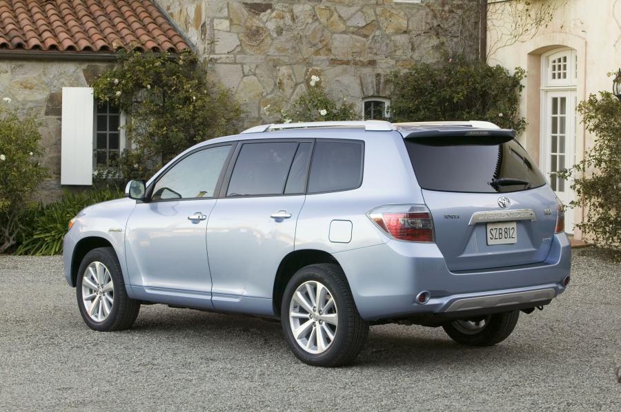  Toyota Highlander Hybrid 2008 года  (фото 29 из 42)